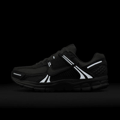 NIKE公式】ナイキ ズーム ボメロ 5 ウィメンズシューズ